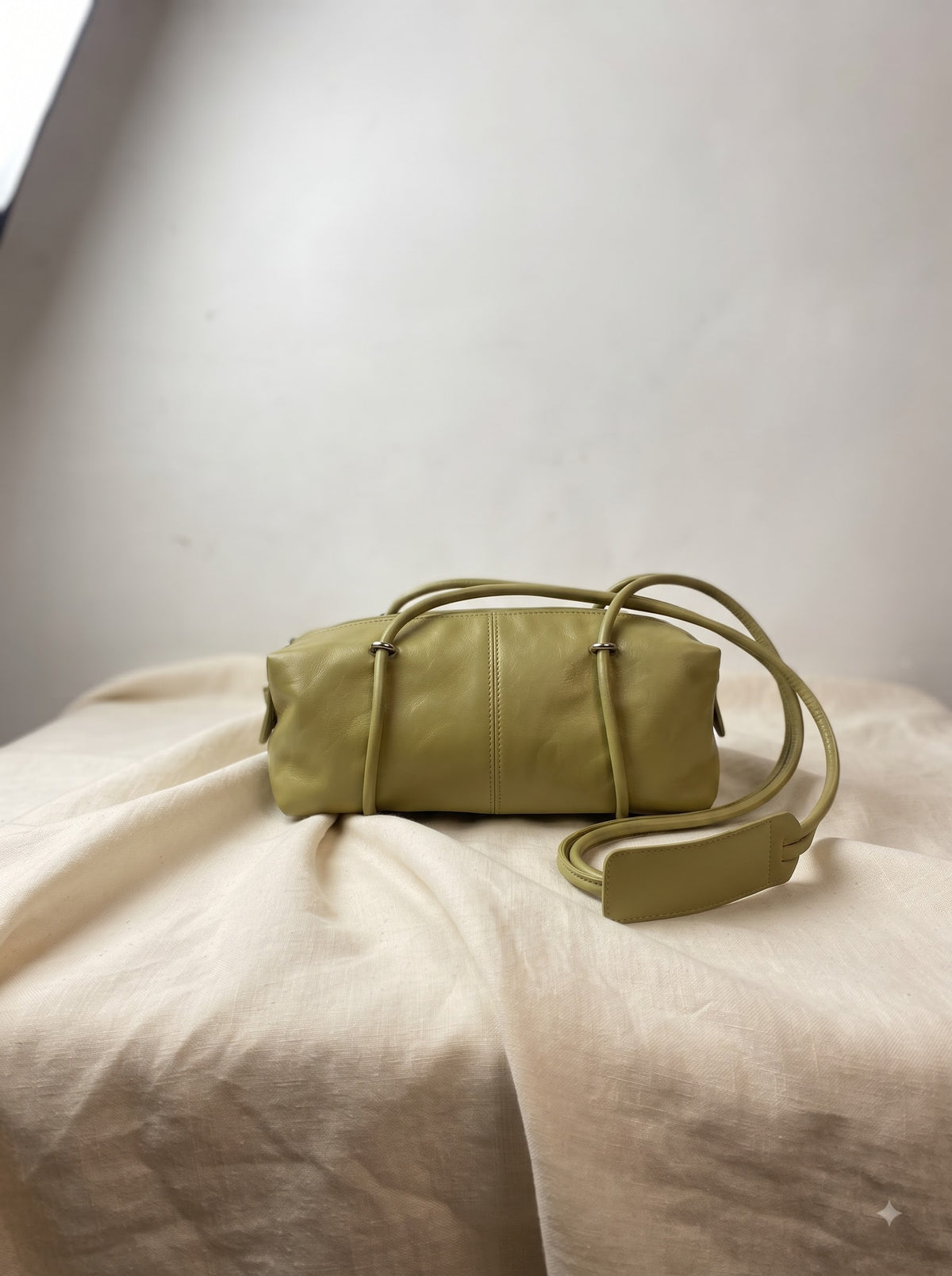 Dumpling — Barrel Shoulder Bag